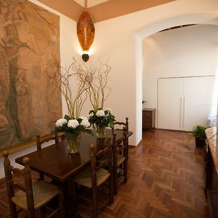 Ad2015 Guest House Roma Esterno foto